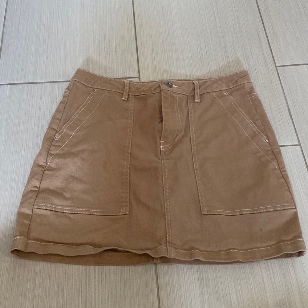 Short Beige School Skirt